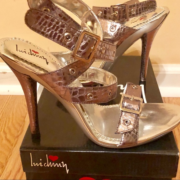 Silver strapped heel sandal - Picture 1 of 3